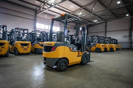  Дизельный погрузчик GOODSENSE FD18 1,8т 4,8м Yanmar Арт 346073 низкие цены 