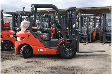  Бензиновый погрузчик LONKING LG25GT 2,5т 3,0 м Nissan арт. 710251 низкие цены 