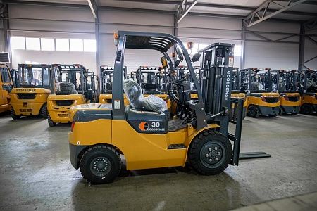  Дизельный погрузчик GOODSENSE FD30 3,0т 4,8м Yanmar Арт 306009 низкие цены 