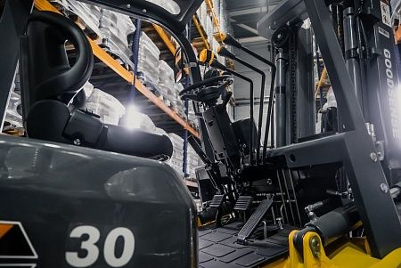 Дизельный погрузчик GOODSENSE FD30 3,0т 4,8м Yanmar Арт 306009 низкие цены 